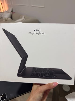 iPad Pro 11 4ª Gen + Magic Keyboard