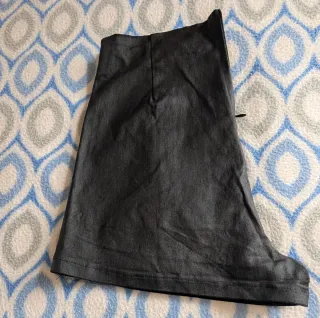 Falda short corto negro