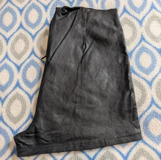 Falda short corto negro