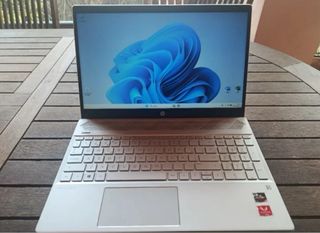 Ordenador portátil HP Pavilion Ryzen5 512GB Plata