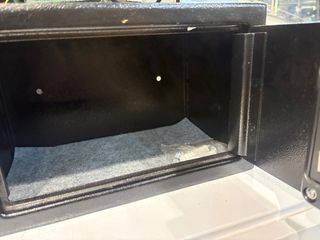 Caja fuerte Yale con teclado numérico