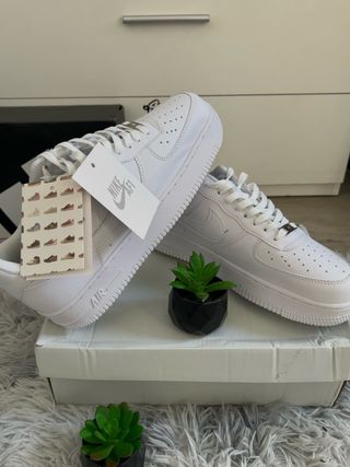 Nike Air Force 1 '07 Talla 44