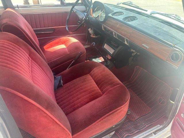 SEAT 124 1980
