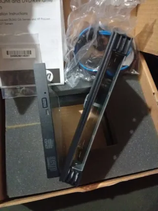 Unidad CD DVD ROM HP 461644-H30 DS-8D2SH-C2F