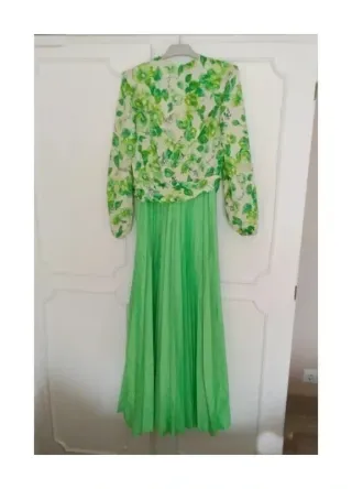 Vestido largo verde y blanco