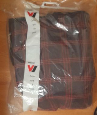 Manta Vidal y Sanz, no pesa, fabricada en España