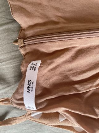 Vestido de lunares Mango