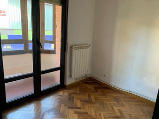 Piso de 135 metros zona Plaza Vega Burgos