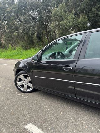 Volkswagen golf 5 2009 1,9 tdi