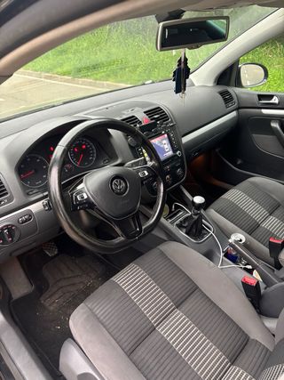 Volkswagen golf 5 2009 1,9 tdi