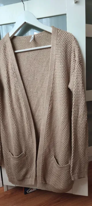 Cárdigan beige talla S