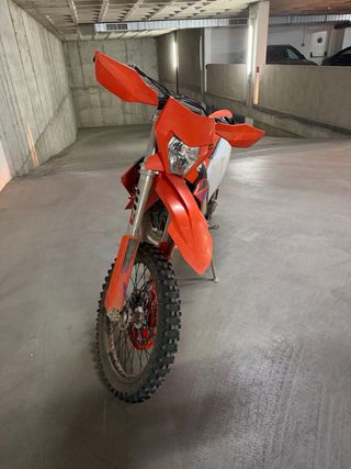 KTM 250 TBI Enduro 2024 Naranja