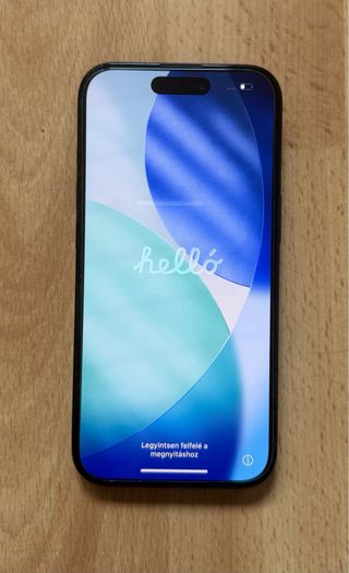 iPhone 15 128GB Negro y accesorios