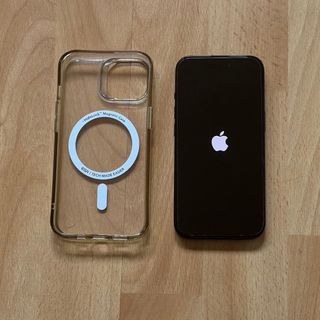 iPhone 15 128GB Negro y accesorios