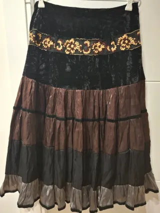 Falda larga vintage negra y marrón