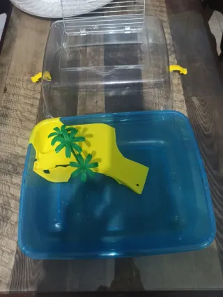 Tortuguero o terrario para mascotas