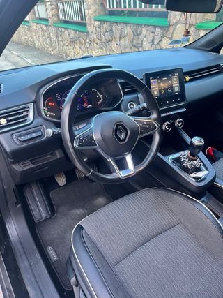 Renault Clio 2021