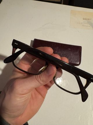 Gafas de vista vintage con estuche