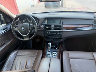 BMW X5 2010