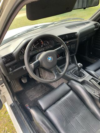 BMW E30 325IX