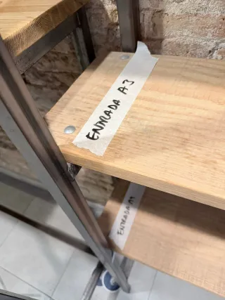 Estantería Industrial Madera y Metal