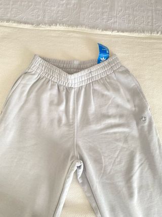 Pantalón chándal Adidas azul claro Talla 40