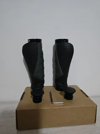 Puños de manillar ASTRO