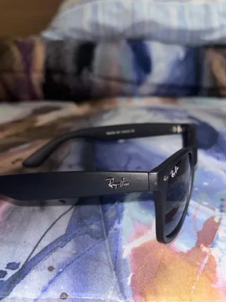 Occhiali da sole Ray-Ban neri opachi 54mm