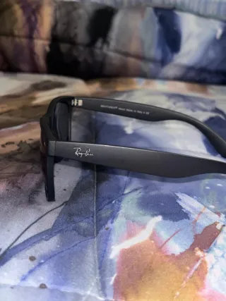 Occhiali da sole Ray-Ban neri opachi 54mm