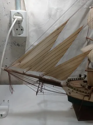 Maqueta de barco velero CLIPPER