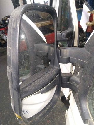 RETROVISOR IZQUIERDO IVECO DAILY CAJA CERRADA (20