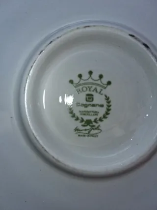 Vecchio piatto da portata floreale Tognana