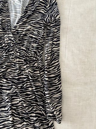 Vestido estampado cebra