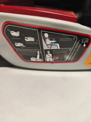 Alzador coche Grupo3 con Isofix con accesorios