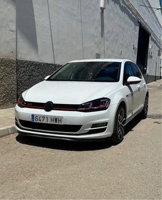 Volkswagen Golf 2014