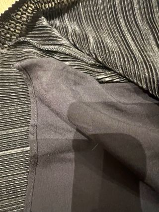 Falda Naf Naf Negra y Dorada Talla S