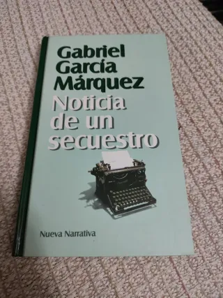 2 libros de Nueva Narrativa