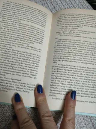 2 libros de Nueva Narrativa