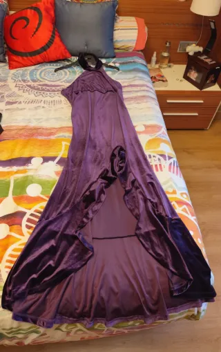 Vestido fiesta largo morado terciopelo