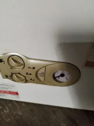 Caldera y radiadores Ferroli.