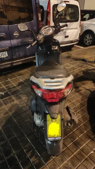 Ciclomotor SYM Symphony 49cc 2014