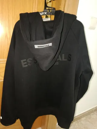 Chaqueta Essentials Fear of God Negra
