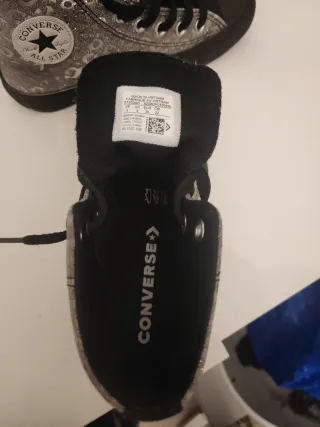 Zapatillas Converse Plata y Negro