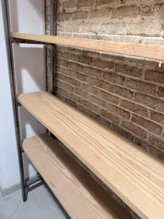 Estantería Industrial Madera y Metal