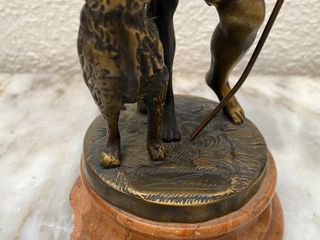 Escultura bronce pastor con perro
