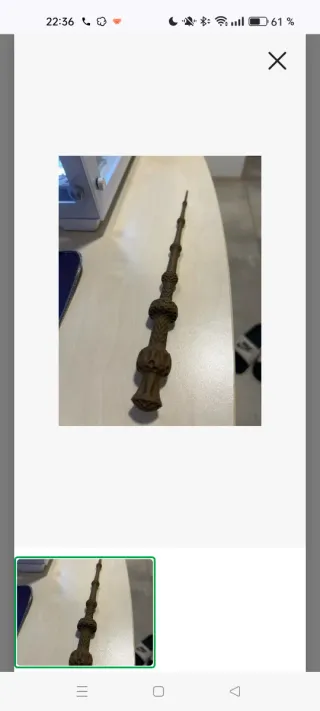 Varita de Sauco y pedestal Harry Potter