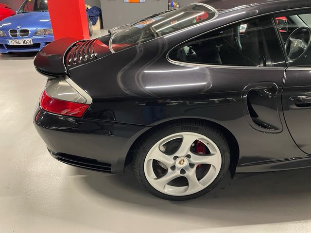 Porsche 911 Turbo 2004