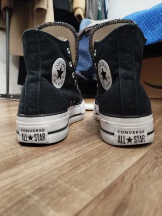 Converse negras altas