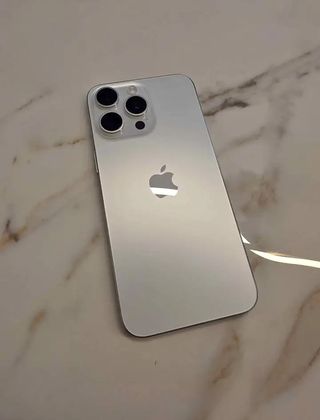 iPhone 15 Pro Max Titanio Natural