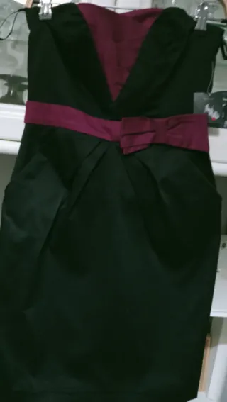 Vestido con etiqueta palabra de honor TS